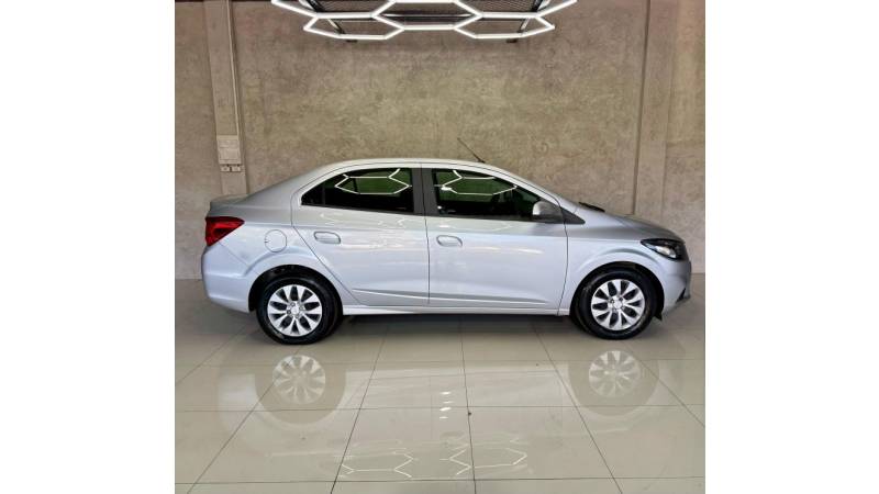 CHEVROLET - PRISMA - 2018/2018 - Prata - R$ 58.900,00