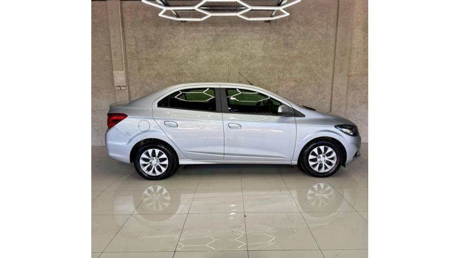 CHEVROLET - PRISMA - 2018/2018 - Prata - R$ 58.900,00