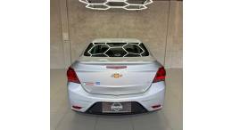 CHEVROLET - PRISMA - 2018/2018 - Prata - R$ 58.900,00