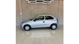 CHEVROLET - CELTA - 2012/2012 - Prata - R$ 21.900,00