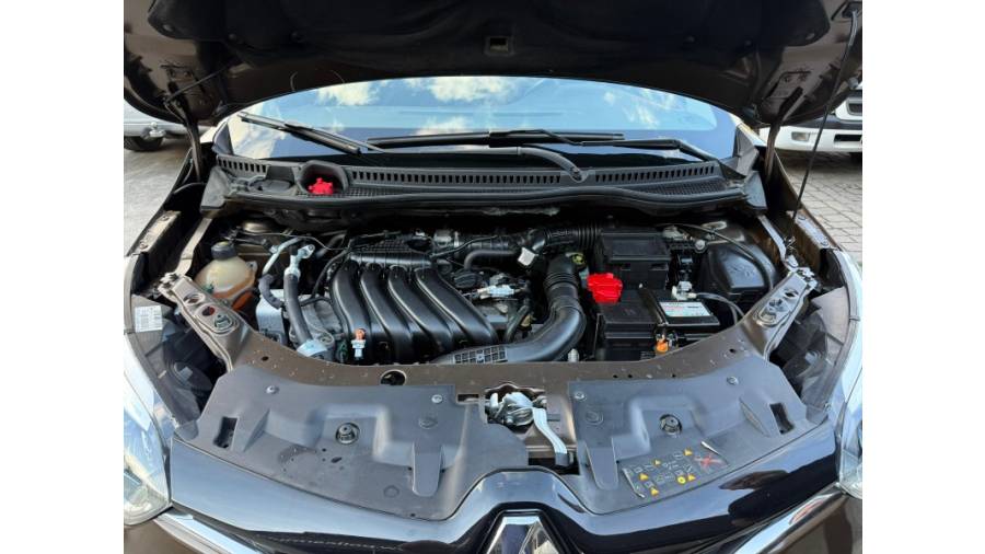 RENAULT - CAPTUR - 2018/2018 - Marrom - R$ 69.900,00