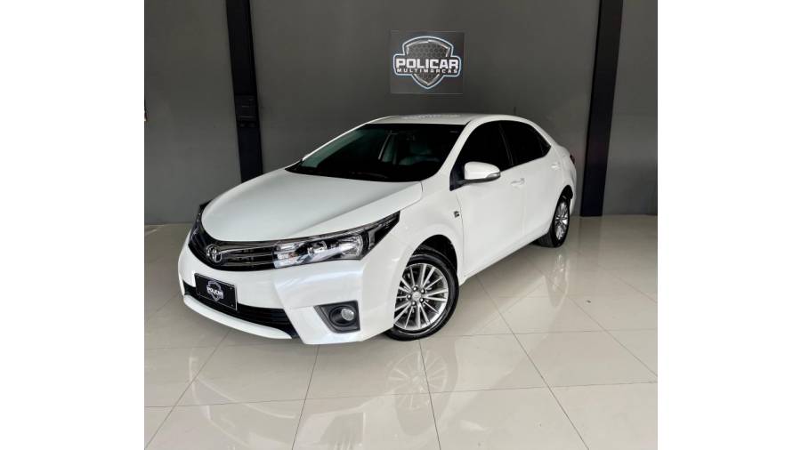 TOYOTA - COROLLA - 2015/2016 - Branca - R$ 85.900,00