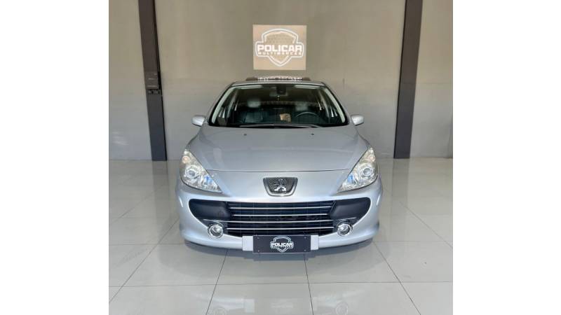 PEUGEOT - 307 - 2010/2011 - Prata - R$ 30.900,00