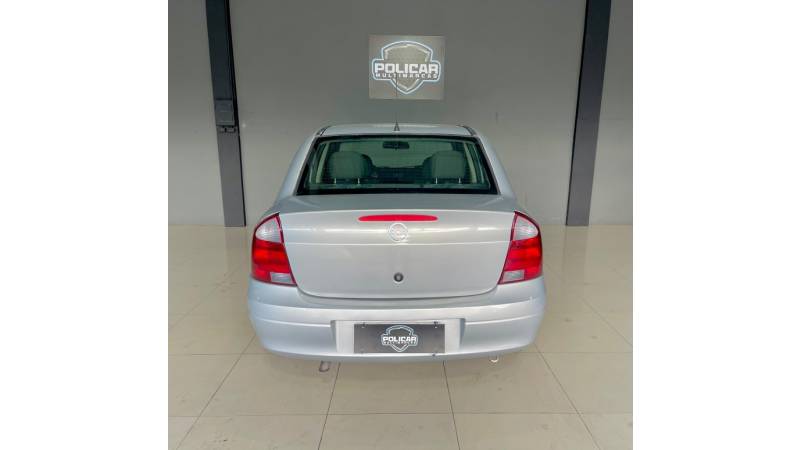 CHEVROLET - CORSA - 2003/2003 - Prata - R$ 24.900,00