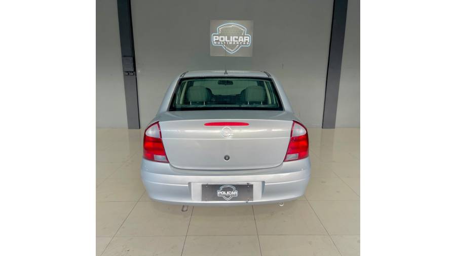 CHEVROLET - CORSA - 2003/2003 - Prata - R$ 24.900,00