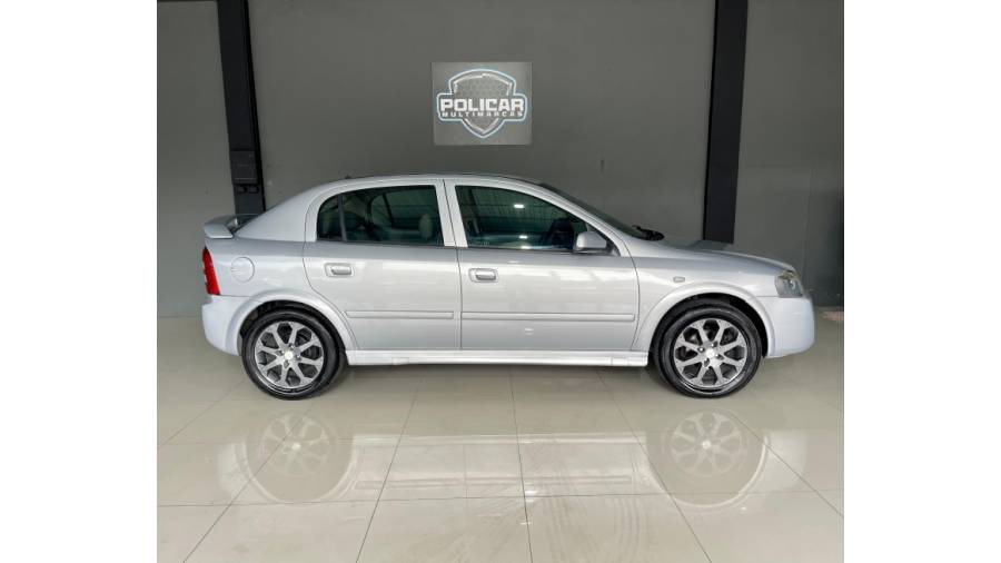 CHEVROLET - ASTRA - 2003/2003 - Prata - R$ 24.900,00