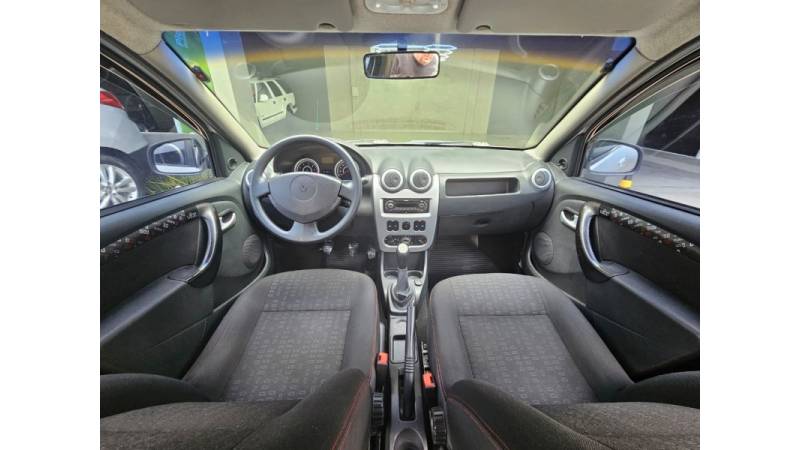 RENAULT - SANDERO - 2010/2010 - Prata - R$ 28.900,00
