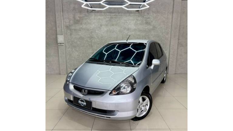 HONDA - FIT - 2006/2006 - Prata - R$ 33.900,00