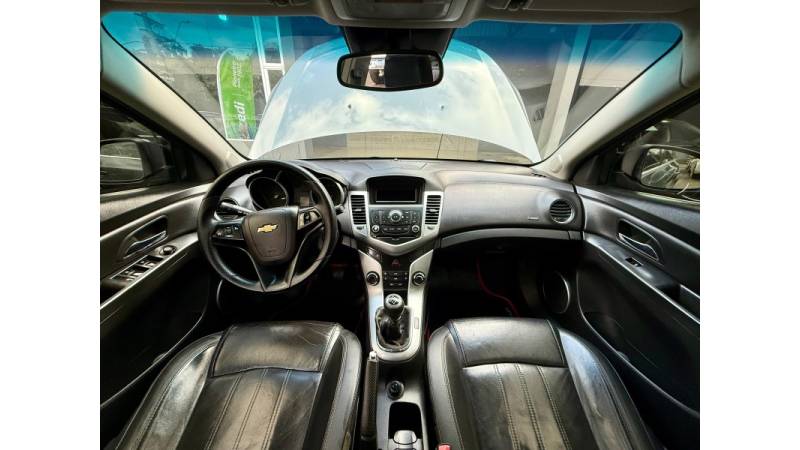CHEVROLET - CRUZE - 2012/2012 - Cinza - R$ 53.900,00