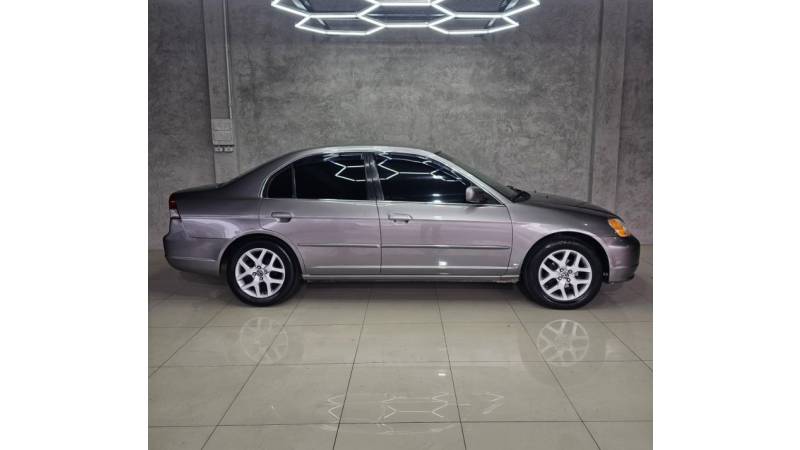 HONDA - CIVIC - 2003/2003 - Cinza - R$ 24.900,00