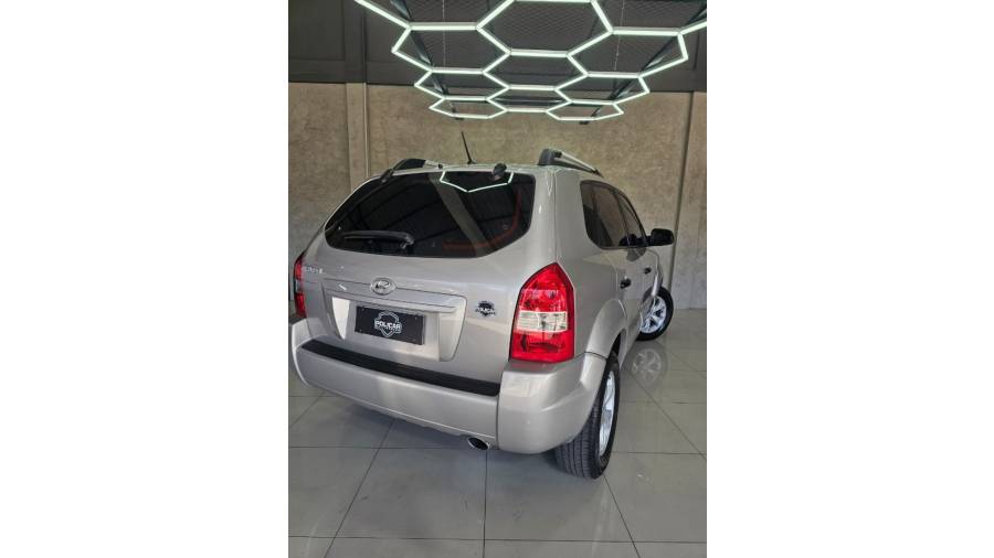 HYUNDAI - TUCSON - 2010/2010 - Bege - R$ 39.900,00