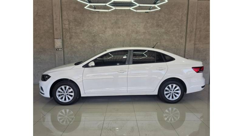 VOLKSWAGEN - VIRTUS - 2020/2020 - Branca - R$ 73.900,00