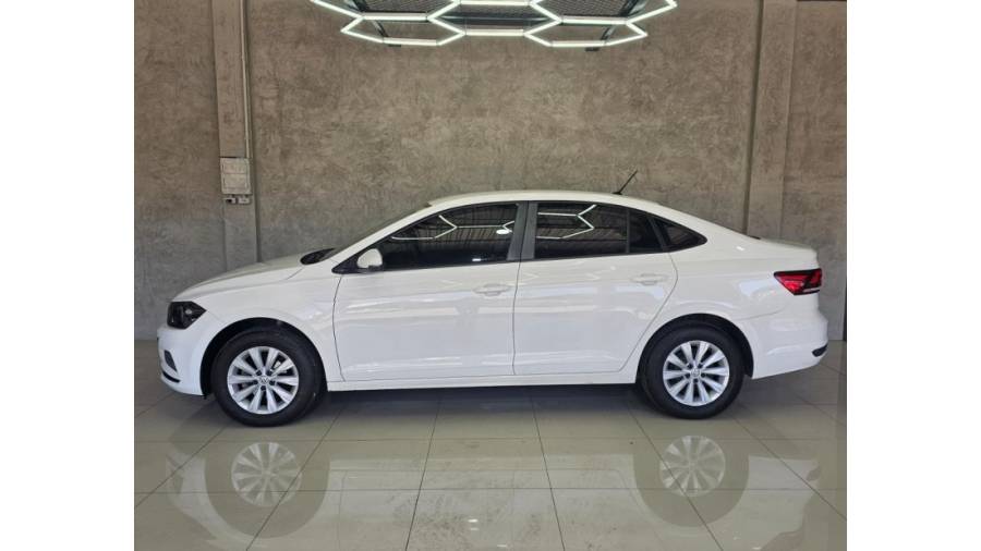 VOLKSWAGEN - VIRTUS - 2020/2020 - Branca - R$ 73.900,00