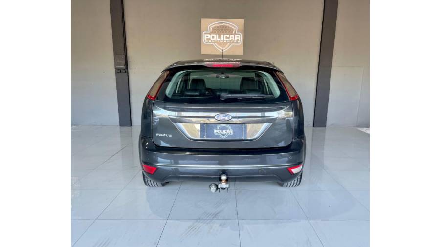 FORD - FOCUS - 2012/2013 - Cinza - R$ 40.900,00