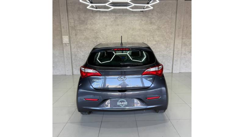 HYUNDAI - HB20 - 2015/2015 - Cinza - R$ 44.900,00