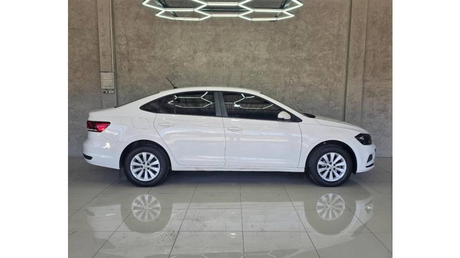 VOLKSWAGEN - VIRTUS - 2020/2020 - Branca - R$ 73.900,00