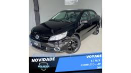 VOLKSWAGEN - VOYAGE - 2010/2011 - Branca - R$ 26.900,00