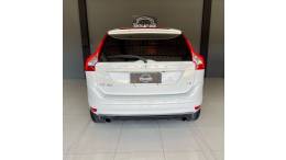 VOLVO - XC60 - 2015/2015 - Branca - R$ 91.900,00