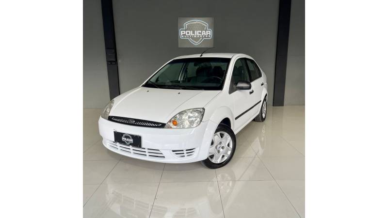 FORD - FIESTA - 2005/2005 - Branca - R$ 23.900,00