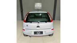 CHEVROLET - CORSA - 2002/2002 - Prata - R$ 19.900,00