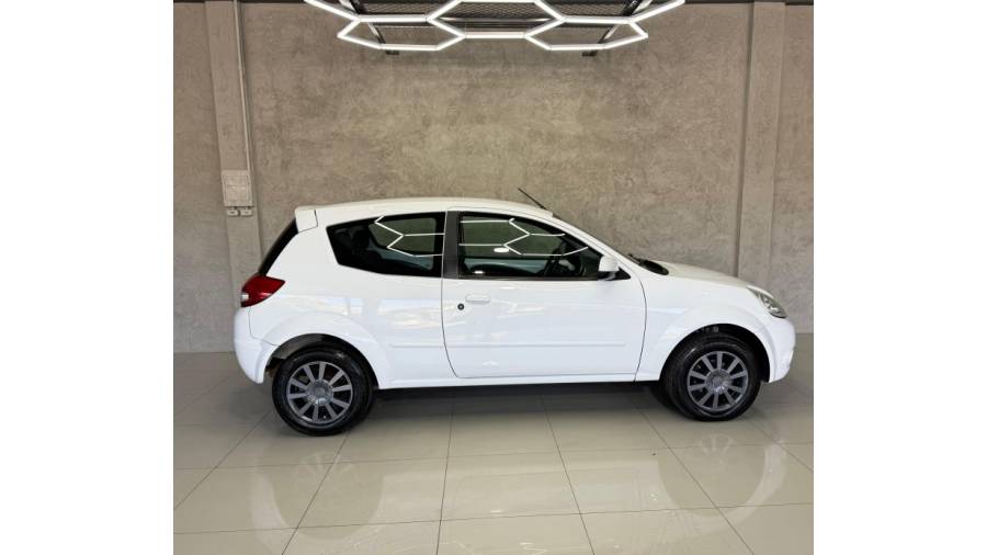 FORD - KA - 2010/2010 - Branca - R$ 22.900,00