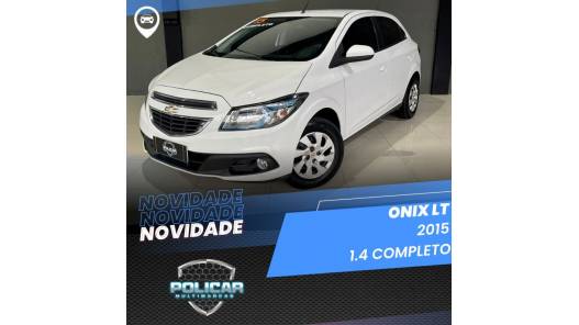 CHEVROLET - ONIX - 2014/2015 - Branca - R$ 46.900,00