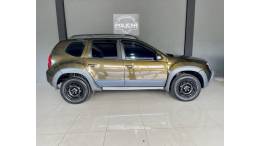 RENAULT - DUSTER - 2015/2015 - Marrom - R$ 54.900,00