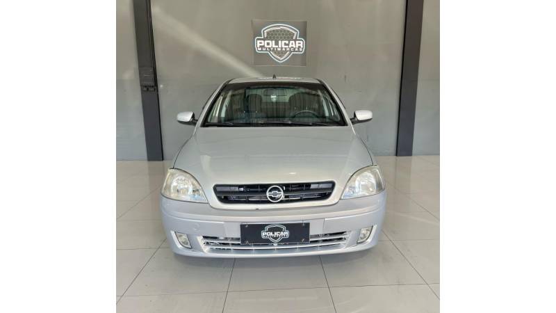 CHEVROLET - CORSA - 2005/2005 - Bege - R$ 24.900,00