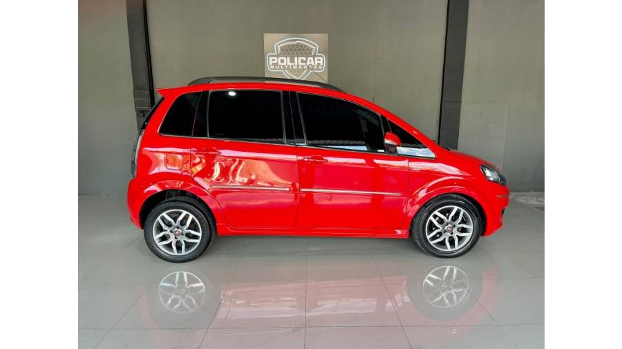 FIAT - IDEA - 2010/2011 - Vermelha - R$ 34.900,00