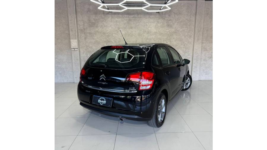 CITROËN - C3 - 2013/2014 - Preta - R$ 37.500,00