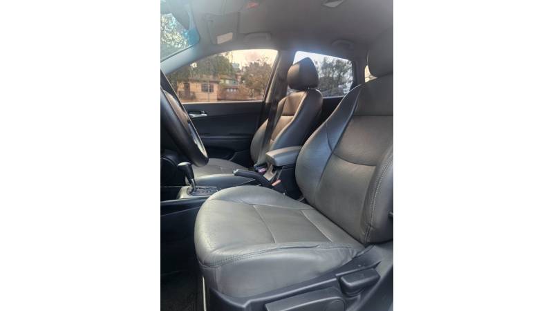HYUNDAI - I30 - 2010/2010 - Prata - R$ 42.900,00