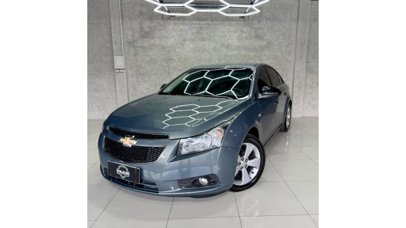 CHEVROLET - CRUZE - 2012/2012 - Cinza - R$ 53.900,00
