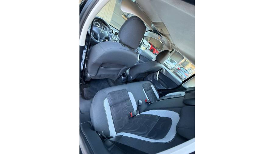 CITROËN - C3 - 2013/2014 - Preta - R$ 37.500,00