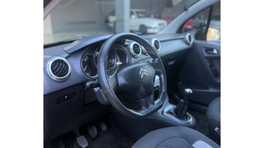 CITROËN - C3 - 2013/2014 - Preta - R$ 37.500,00