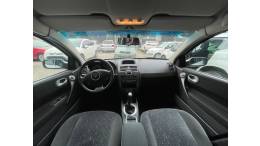 RENAULT - MÉGANE - 2011/2012 - Branca - R$ 34.900,00