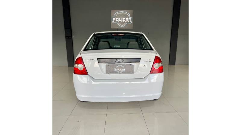 FORD - FIESTA - 2005/2005 - Branca - R$ 23.900,00