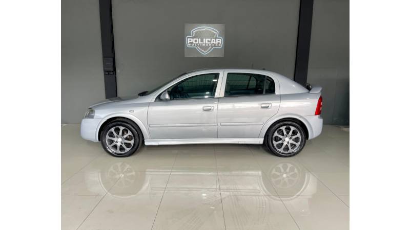 CHEVROLET - ASTRA - 2003/2003 - Prata - R$ 24.900,00