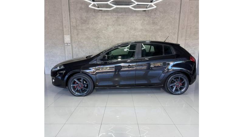 FIAT - BRAVO - 2016/2016 - Preta - R$ 56.900,00