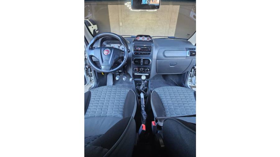 FIAT - STRADA - 2013/2013 - Prata - R$ 52.900,00