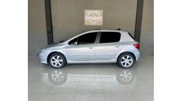 PEUGEOT - 307 - 2010/2011 - Prata - R$ 30.900,00