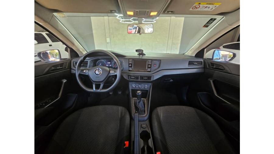 VOLKSWAGEN - VIRTUS - 2020/2020 - Branca - R$ 73.900,00