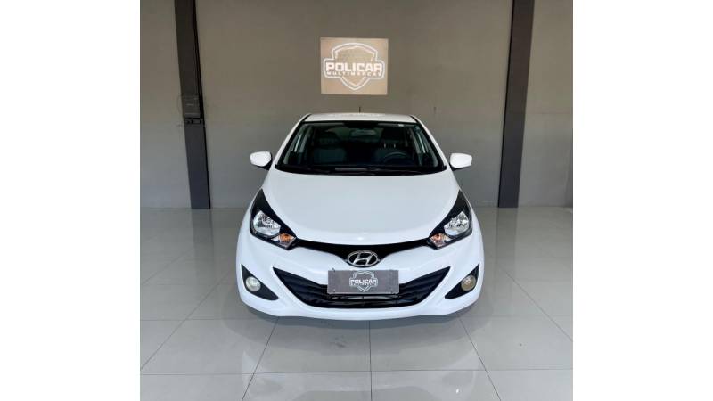 HYUNDAI - HB20 - 2015/2015 - Branca - R$ 45.900,00