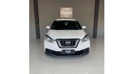 NISSAN - KICKS - 2018/2018 - Branca - R$ 72.500,00