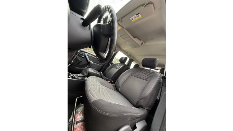 RENAULT - DUSTER - 2013/2013 - Prata - R$ 48.900,00