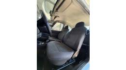 CHEVROLET - CELTA - 2012/2012 - Prata - R$ 21.900,00