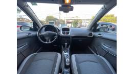 PEUGEOT - 207 - 2010/2010 - Prata - R$ 22.900,00