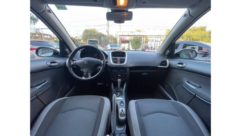 PEUGEOT - 207 - 2010/2010 - Prata - R$ 22.900,00