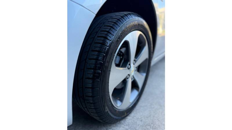 CHEVROLET - CRUZE - 2013/2013 - Prata - R$ 61.900,00