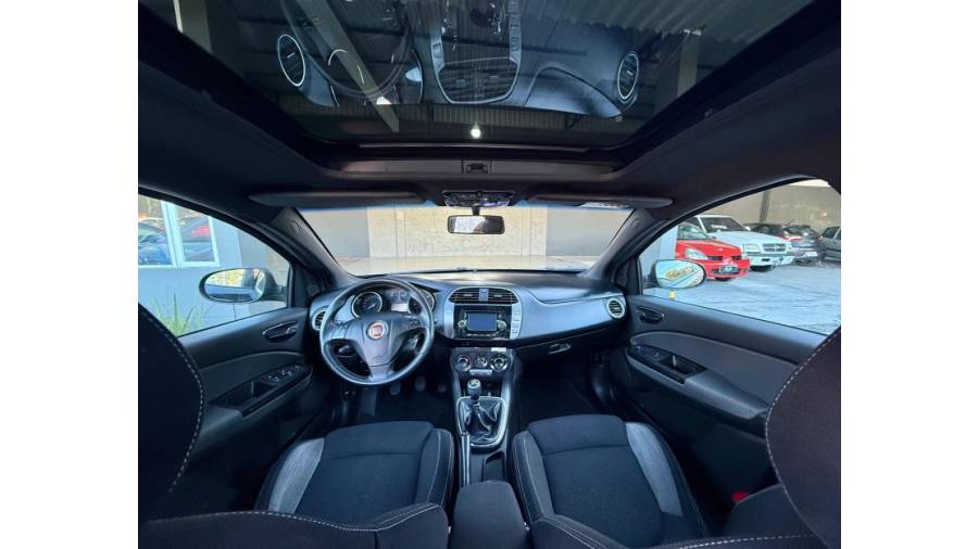 FIAT - BRAVO - 2016/2016 - Preta - R$ 56.900,00