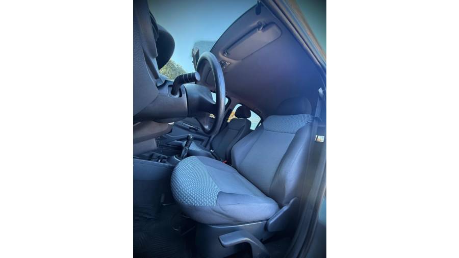 VOLKSWAGEN - GOL - 2011/2011 - Verde - R$ 28.900,00